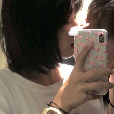QQ情侣头像真人2张一对两张图片