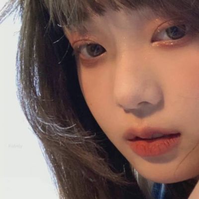 丧气头像女生图片真人高清好看