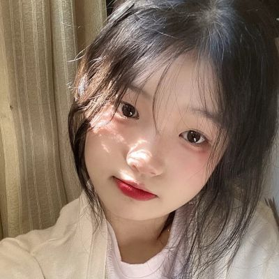 ins女生头像淡妆青春高清图片