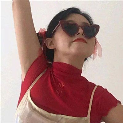 2025跨年真人女头像