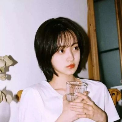 ins风高级感微信女头图片