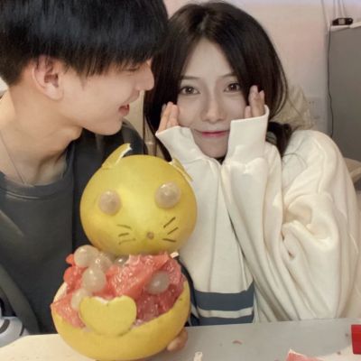 情侣头像2张一对高冷真人高清图片