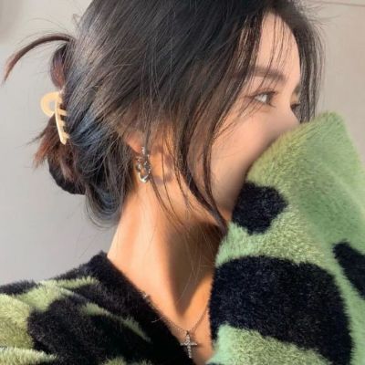 氛围感真人优质女生头像图片