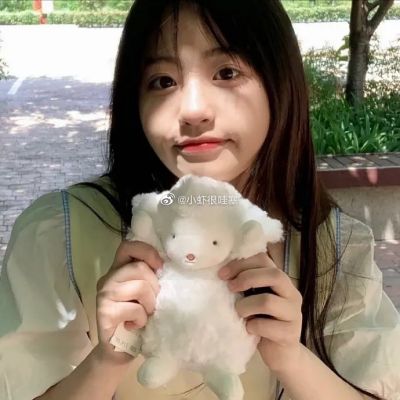 ins风高级感微信女头图片