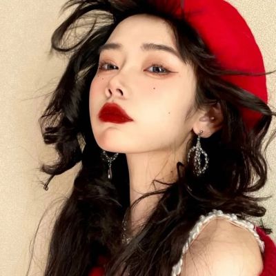 ins真人女头高级时尚图片