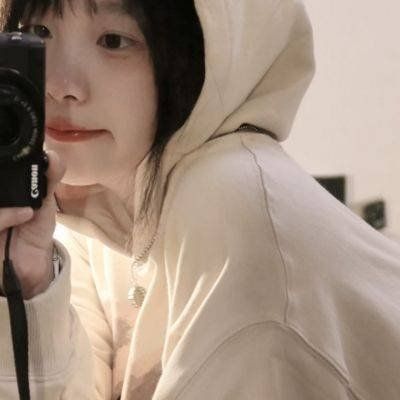 ins女生头像淡妆青春高清图片