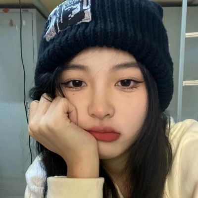 女生头像ins真人气质