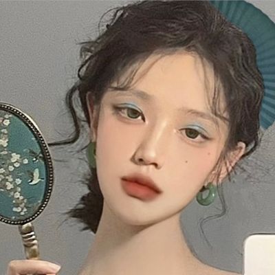 高冷厌世女生头像