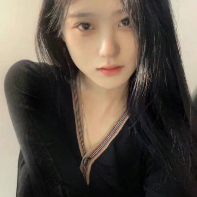 纯欲风真人女生头像ins风格图片