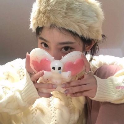 氛围感女生头像唯美高清图片