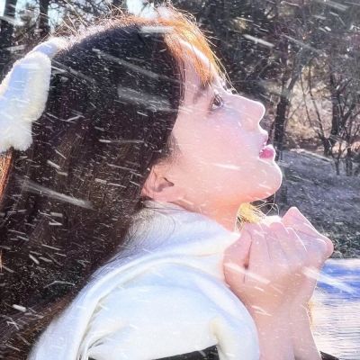 氛围感女生头像唯美高清图片