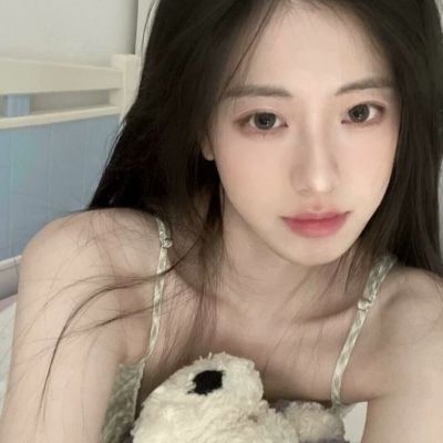2025新版女生头像清纯又很好看
