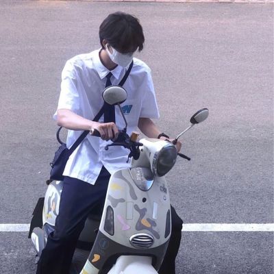 超高清真人头像男生帅气图片