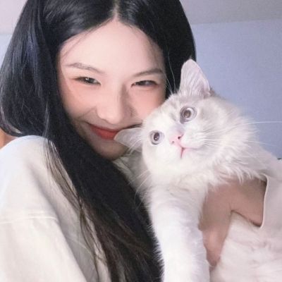 清新甜美优质真人女头图片
