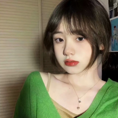 清新甜美优质真人女头图片