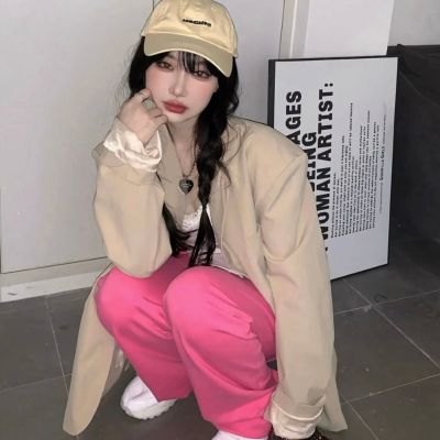 2025年时尚成熟女生的头像图片