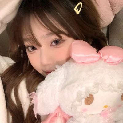 2025微信新头像女生高清优质图片