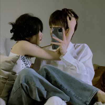 冷酷情侣头像一左一右高清图片