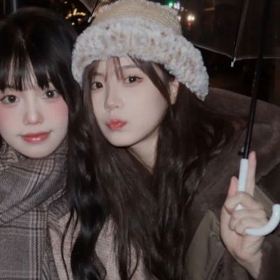 冬款女生闺蜜头像