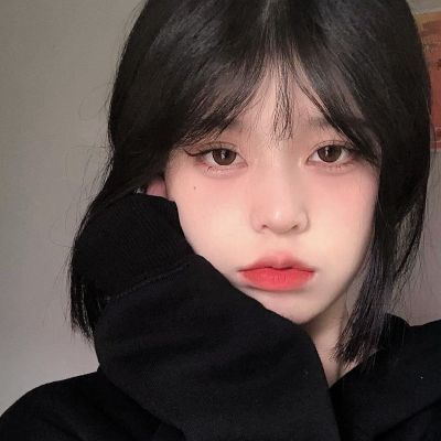 清新甜美优质真人女头图片
