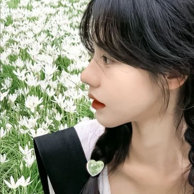 清新甜美优质真人女头图片