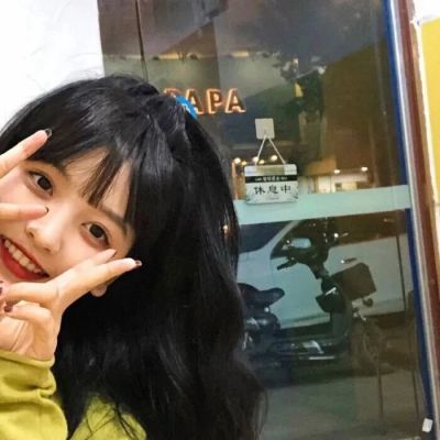2025女生头像真人ins风格图片
