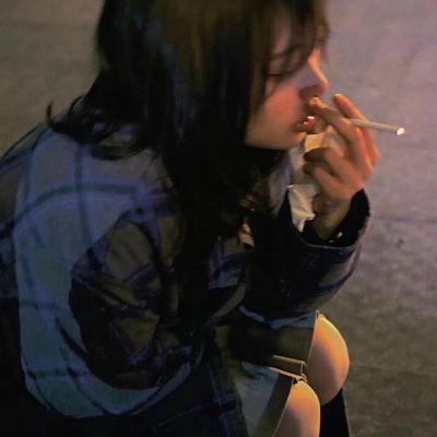 2025新女头高清图片