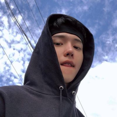 适合做微信头像的照片男生帅气图片