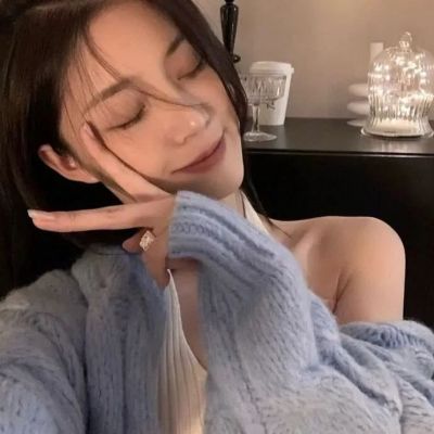 优质女头像真人高级高清图片