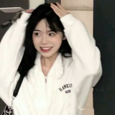 2025新版女生头像清纯又很好看