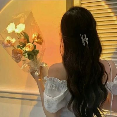 2025女生头像真人ins风格图片