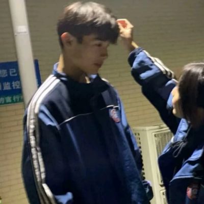 冬季氛围感真人情侣头像图片