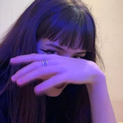 女生新款2025欧美头像图片