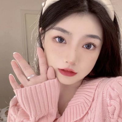 清新甜美优质真人女头图片