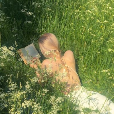女生头像森系背影
