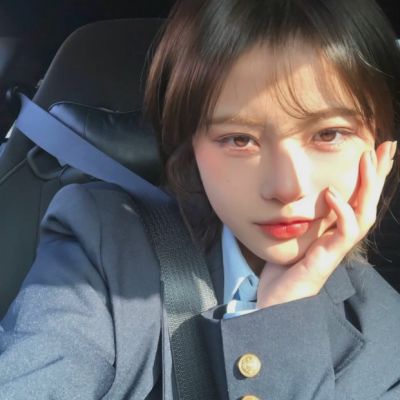 2025女头漂亮温柔高清真人好看图片