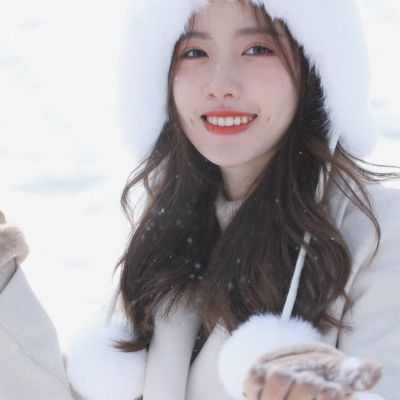 2025女头漂亮温柔高清真人好看图片