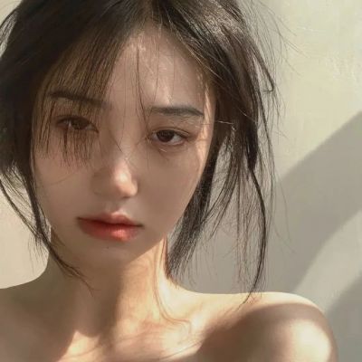 2025头像高清优质女生个性图片