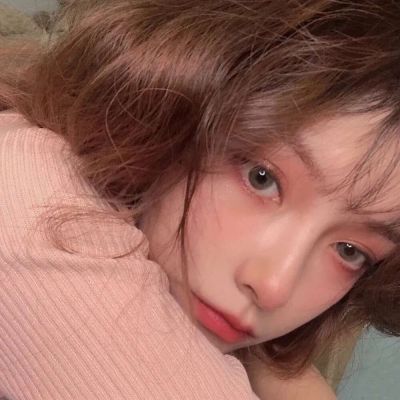高冷洋气女生头像
