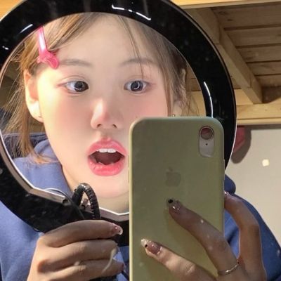 2025年优质女生头像图片