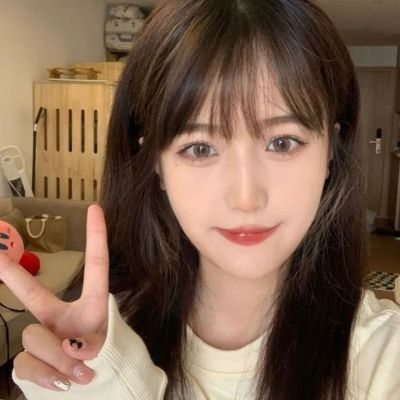 温柔女生头像真人ins风格图片