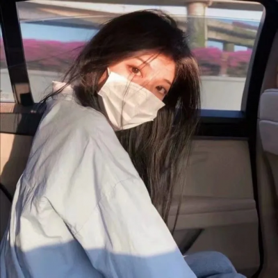 高冷洋气女生头像