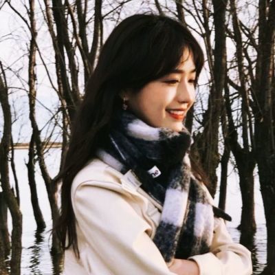 女生复古怀旧文艺头像图片高清好看