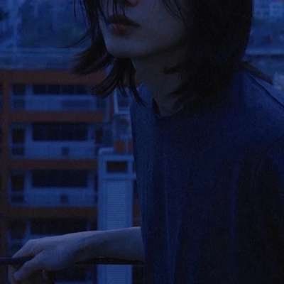 ins风男生帅气复古文艺头像