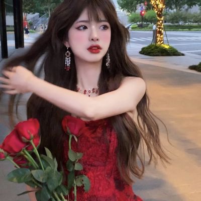 高级捧花女生头像