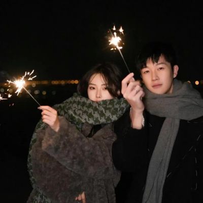情侣头像2025新款一对两张真人高清图片