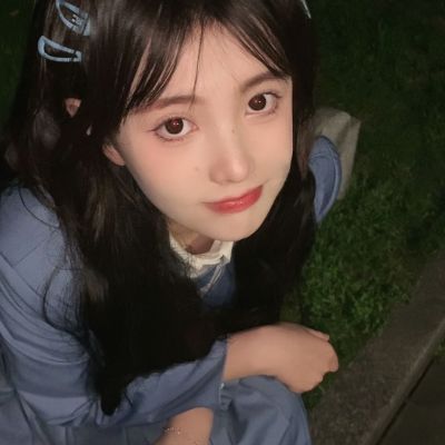 2025头像女露脸真人高清图片