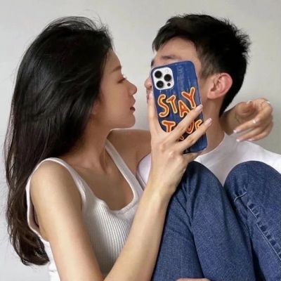 2025新版情侣头像一对两张真人高清图片