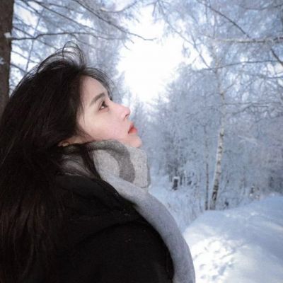 氛围感清新女生头像真人好看高清图片