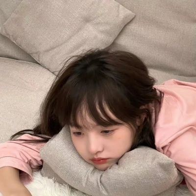 图片高级感真人头像女生